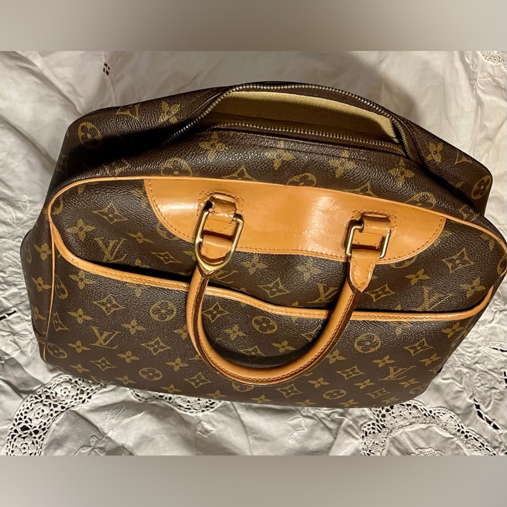 Vintage Louis Vuitton Deauville